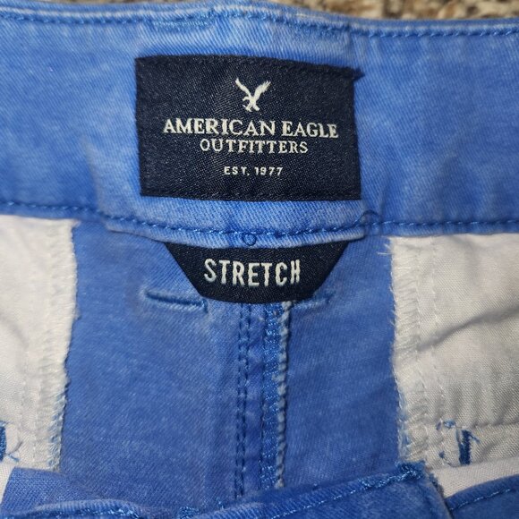 American Eagle Outfitters Women’s Blue Shortie Chino Shorts Size 00 Stretch Cott - Picture 3 of 5